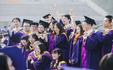 本科自我鉴定1000字6篇