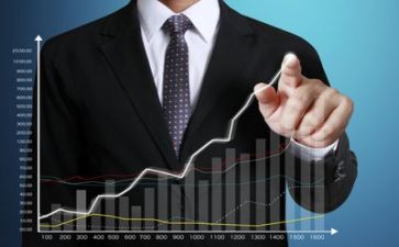 2024年财务个人年终总结参考8篇