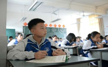 初中生活作文600字精选7篇