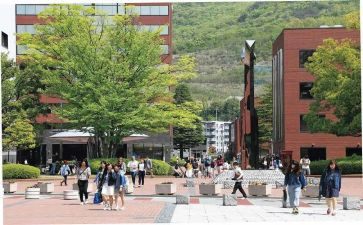 大二学生本学期总结6篇