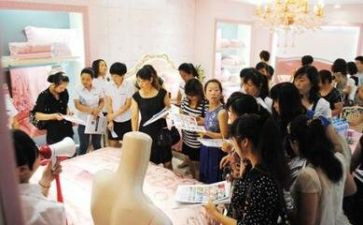 导购员的销售工作总结5篇
