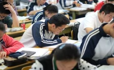 高考励志演讲稿短7篇