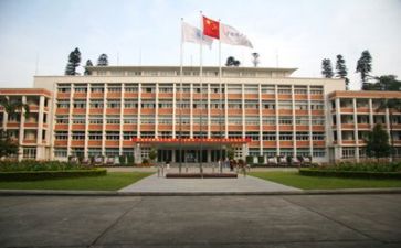 2023高校毕业演讲稿5篇