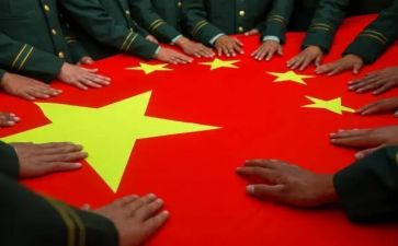 期中升国旗演讲稿7篇