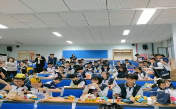 关于合班以后的作文通用5篇