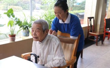 个人年度护工作总结优质6篇