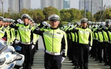 交警个人年终总结8篇