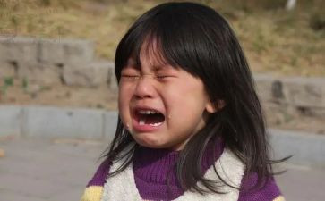 小班我不哭教案7篇