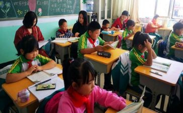 二年级学生升旗演讲稿5篇