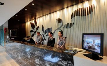 保险前台工作总结6篇