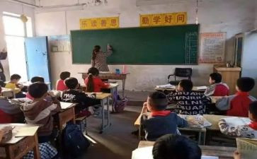 小学副班主任教师工作总结推荐8篇