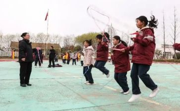 小班体育活动爬的教案优质8篇