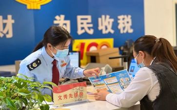 抗疫先锋的英雄事迹5篇