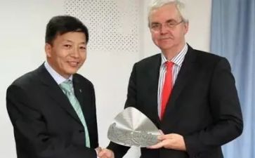 正校长个人工作总结8篇