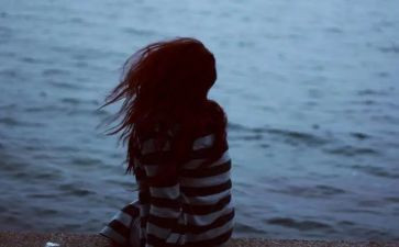 忧伤的笑作文5篇