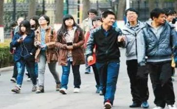护理生在校自我鉴定6篇