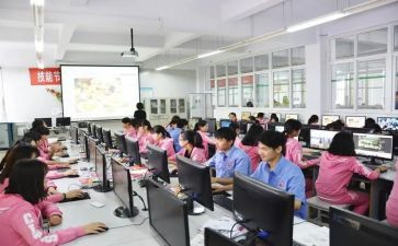 中职学生月总结7篇