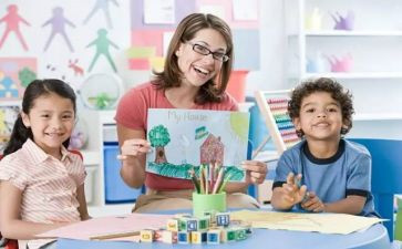 幼儿园助教月工作计划8篇