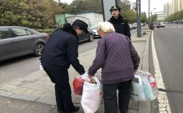 助人为乐快乐作文8篇